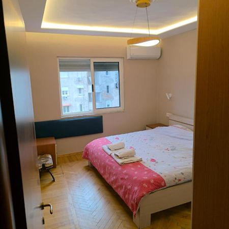 Myslym Shyri Lovely Top Apartment ติรานา ภายนอก รูปภาพ